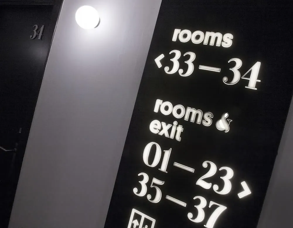 The Moods Oasis Hotel Barcelona